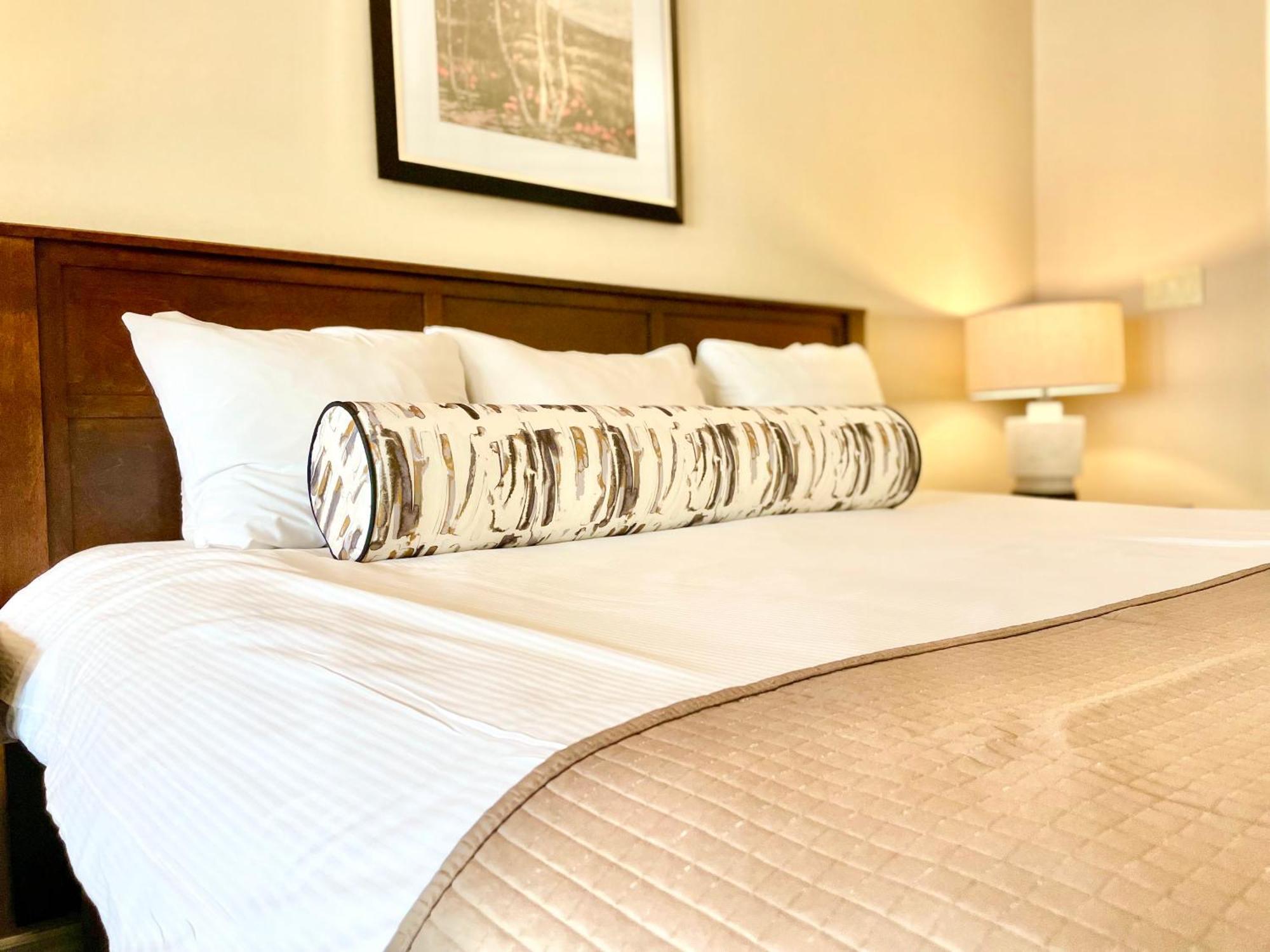 Hillside Haven: Carriage Club Resort Retreat Edgar Eksteriør bilde
